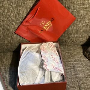 Valentino Garavani Red/Beige Sz 45